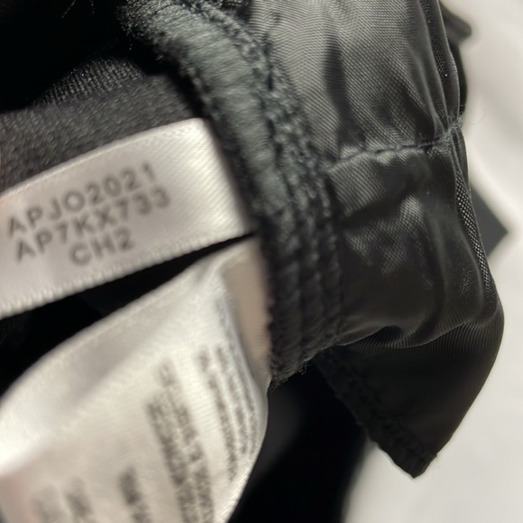 Women’s size 14 Andrew Marc charcoal gray pants - Picture 12 of 12